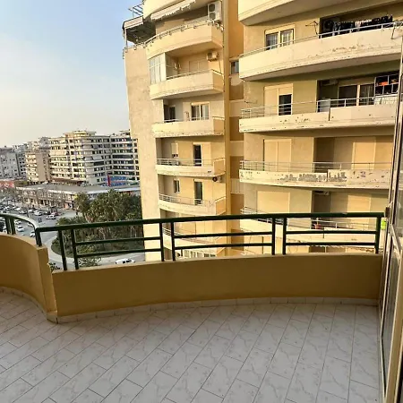 2 By Lägenhet Vlorë